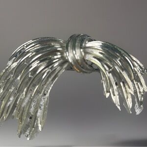 VTG Signed Tectured Silver Tone Swirl Brooch Modernist Feather Angel Wings Pin